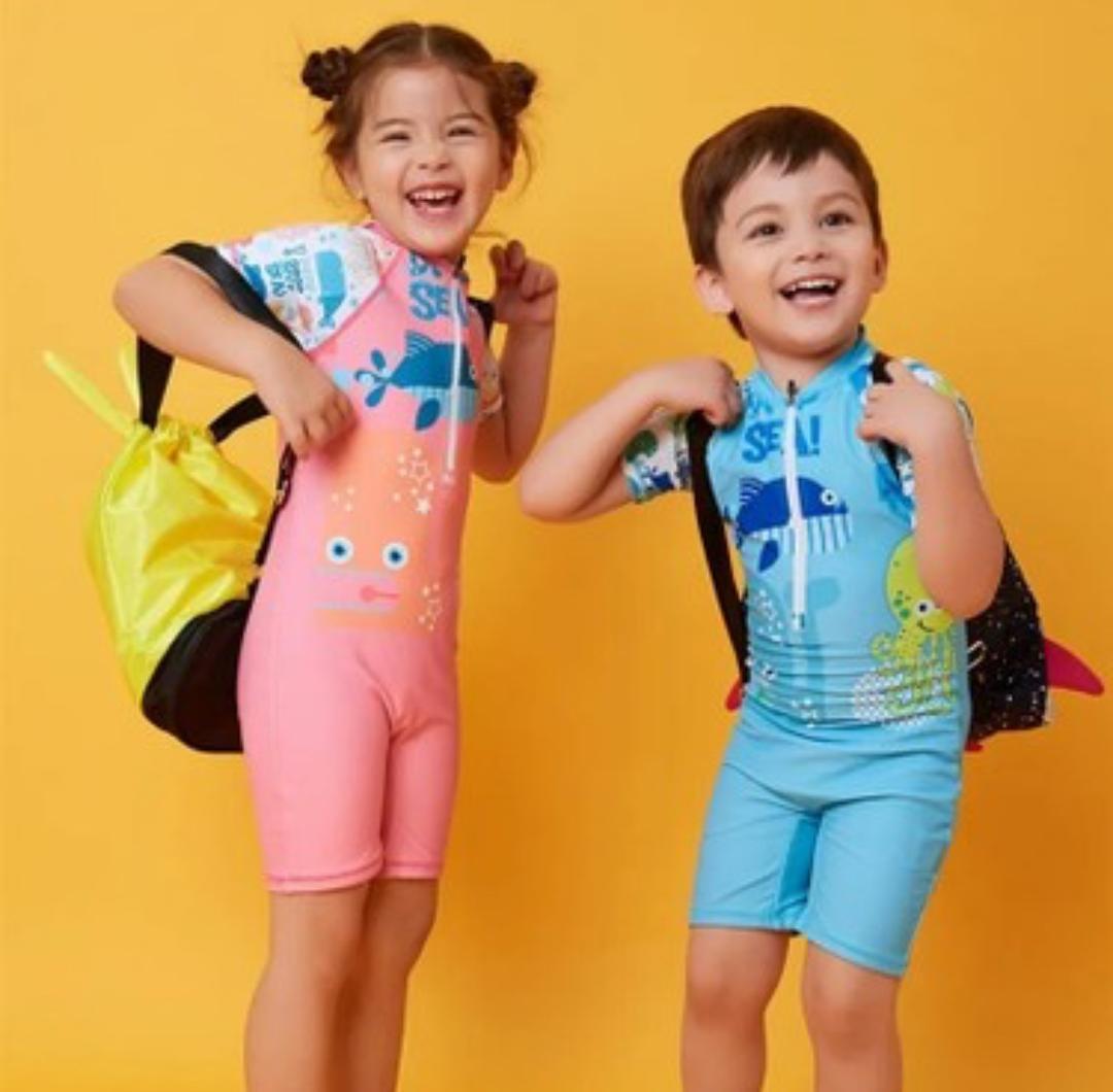 Kids ready for swimming